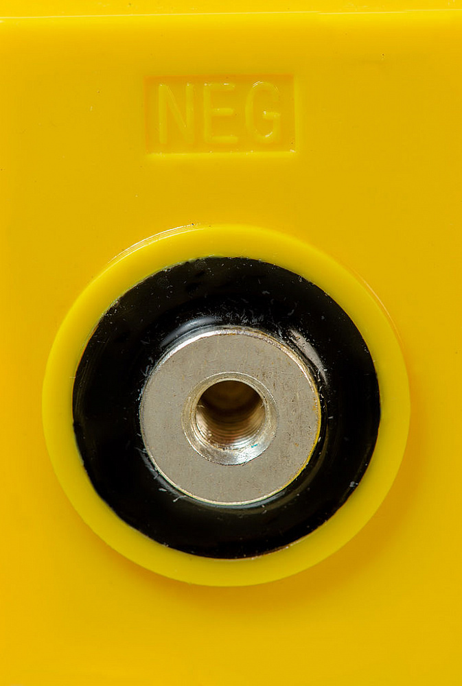 Аккумуляторная батарея Yellow HRL 12-140
